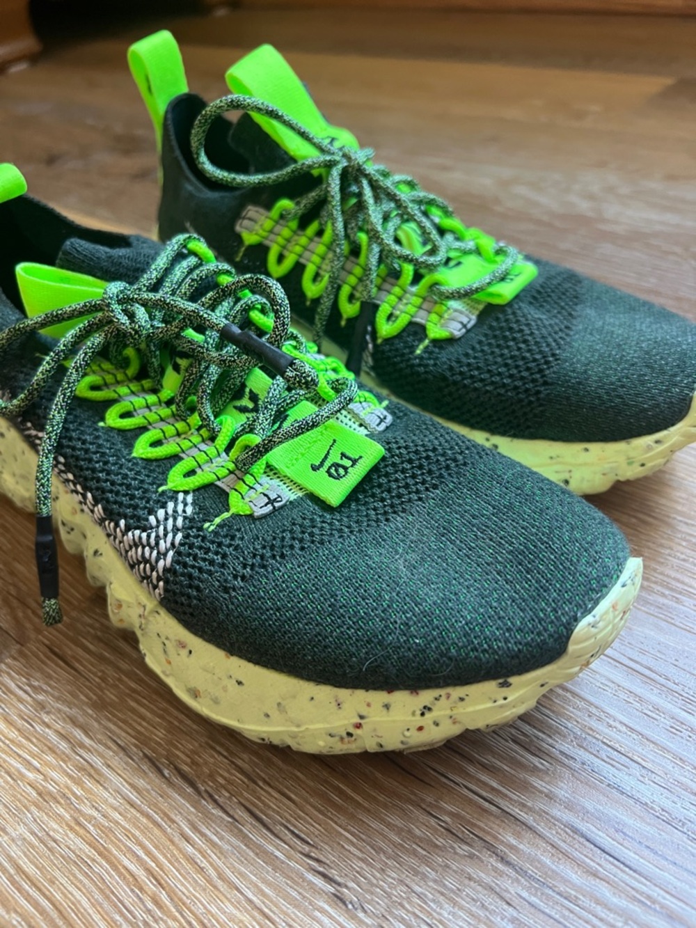 Nike Space Hippie 01 Sneakers